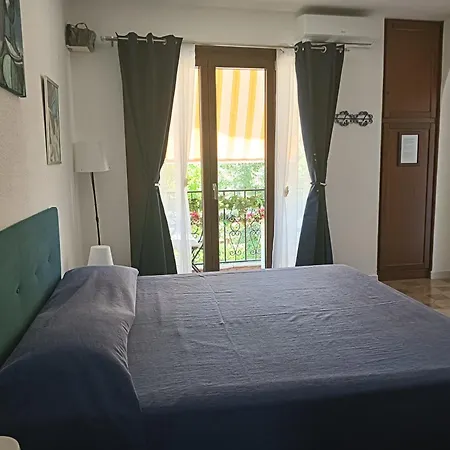 Διαμέρισμα Leopold House Relax E Mare